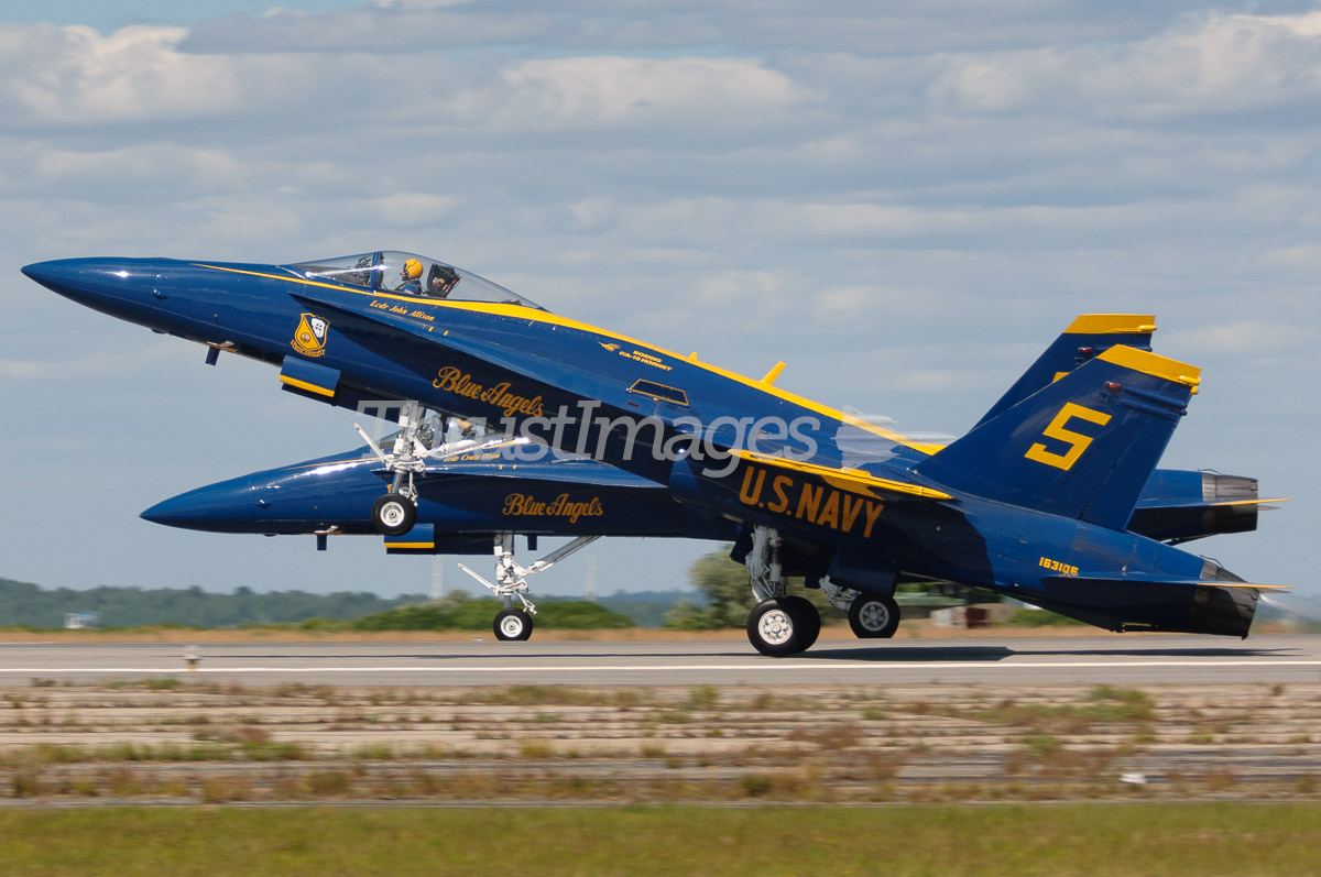 McDonnell Douglas F/A-18A Hornet 163106 / 5 (cn 0495/A409) Blue